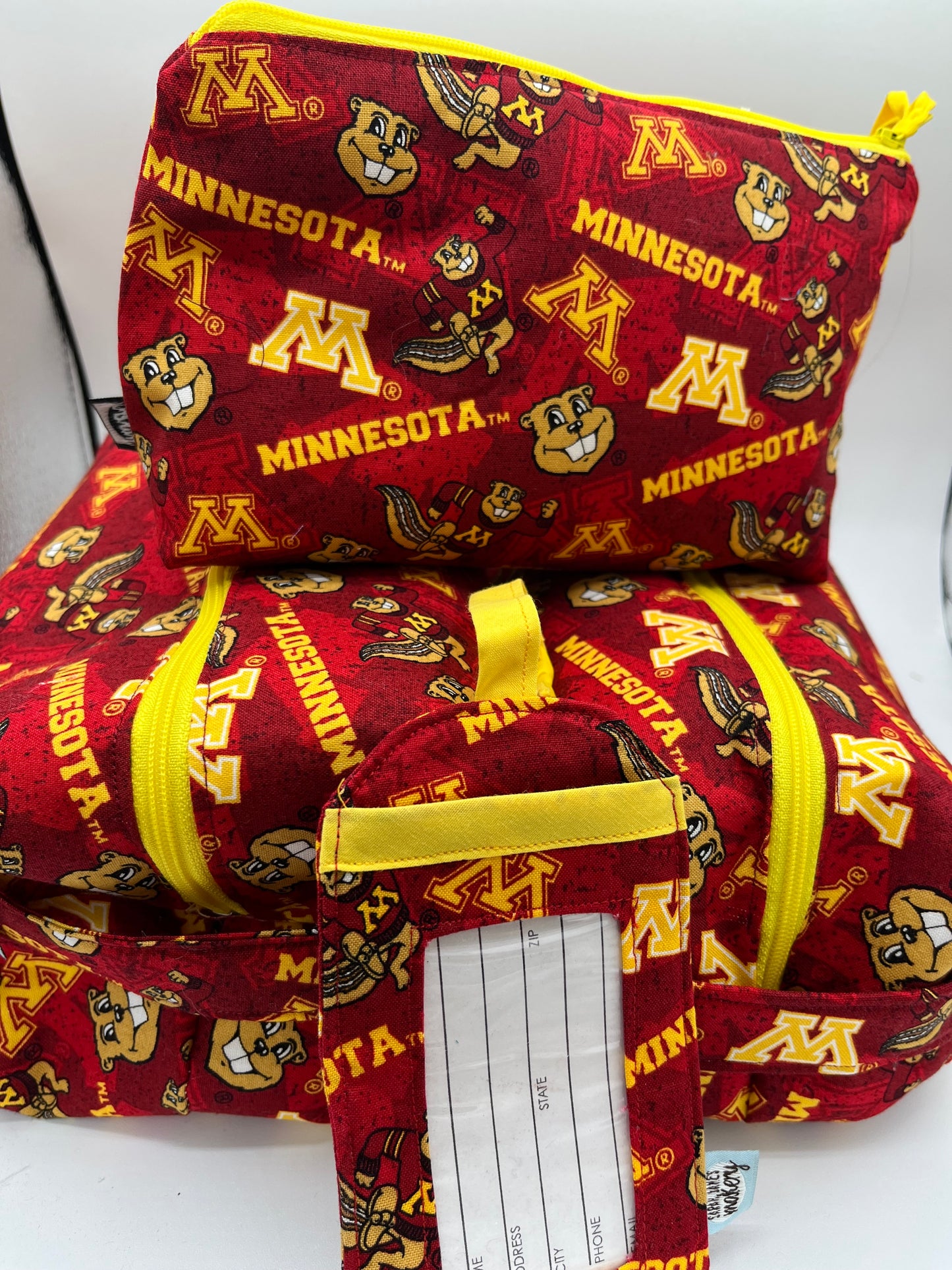 Minnesota Gophers Square Travel Bag (Med & Large)