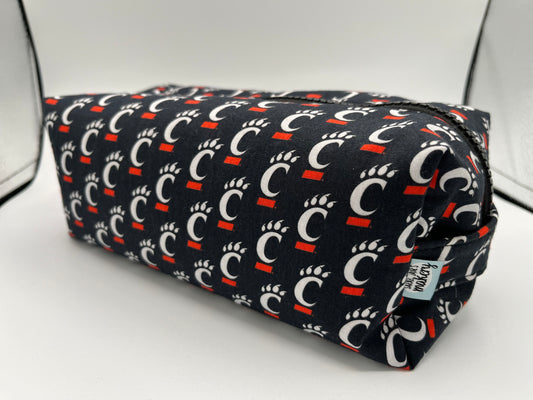 Cincinnati Bearcats Square Travel Bag (Med & Large)