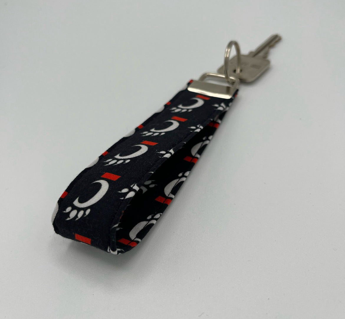 Cincinnati Bearcats Wristlet Keychain