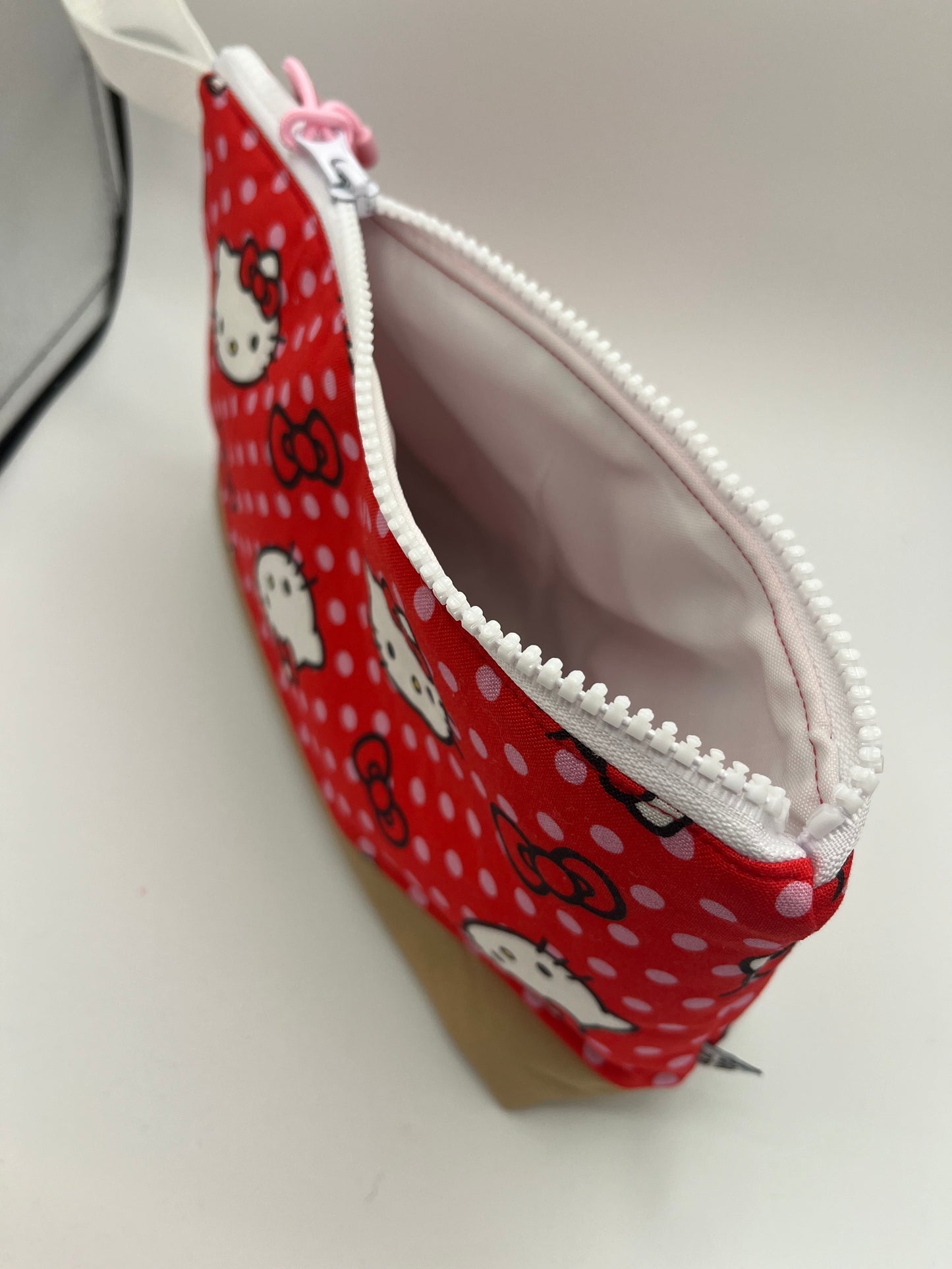 Small Hello Kitty Travel Handled Bag