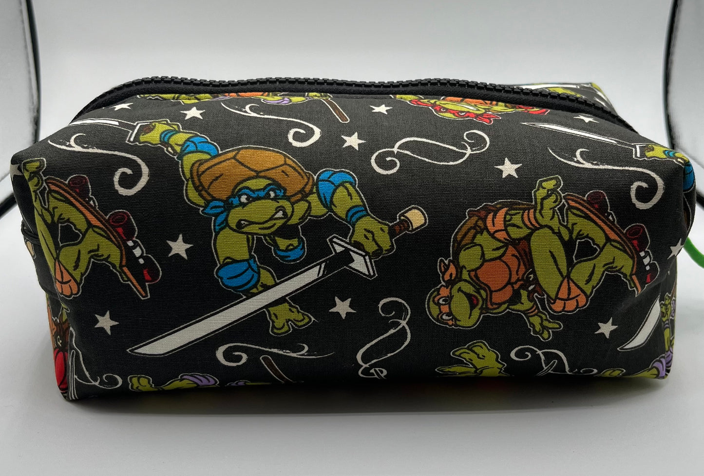 Turtles Square Travel Bag (Med Only)