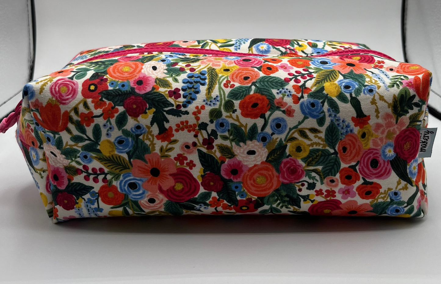 Floral Cat Square Travel Bag (Med & Large)