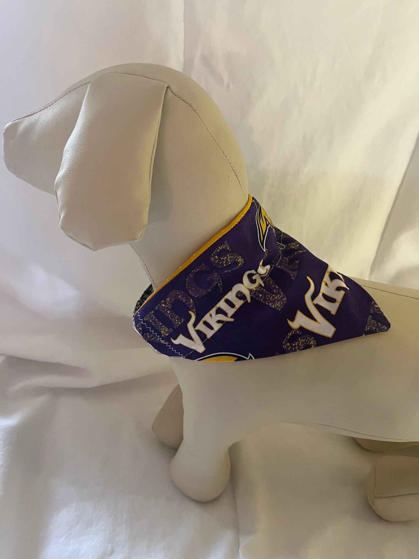 Minnesota Vikings Dog Bandana (Through the Collar Bandana)