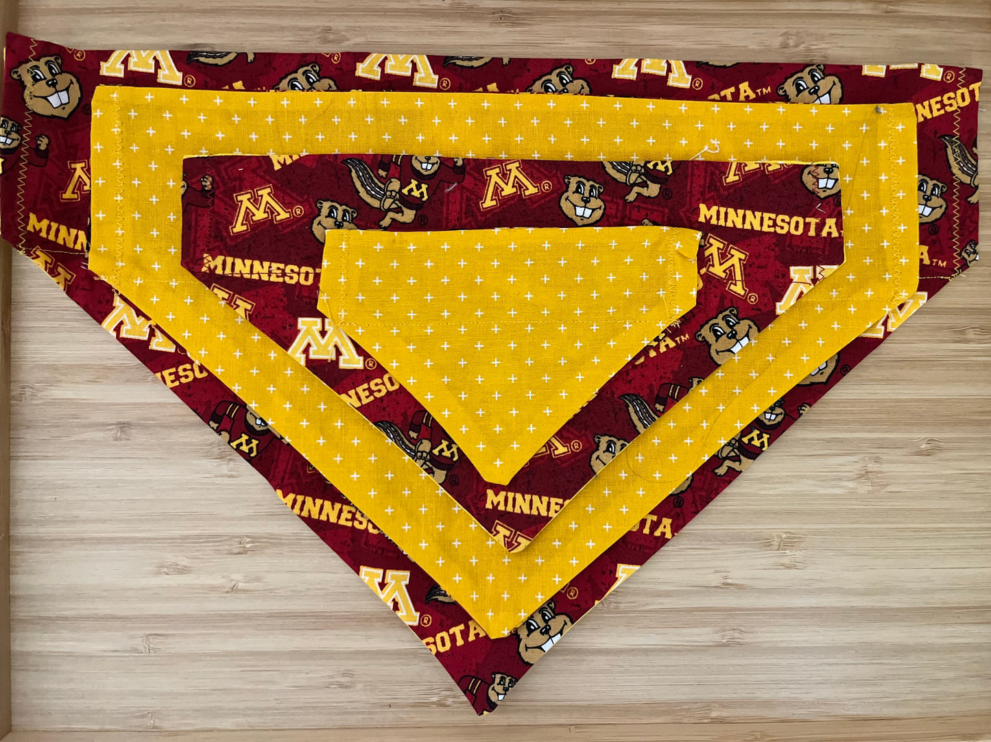 University of Minnesota Gophers Dog Bandana (Through the Collar)