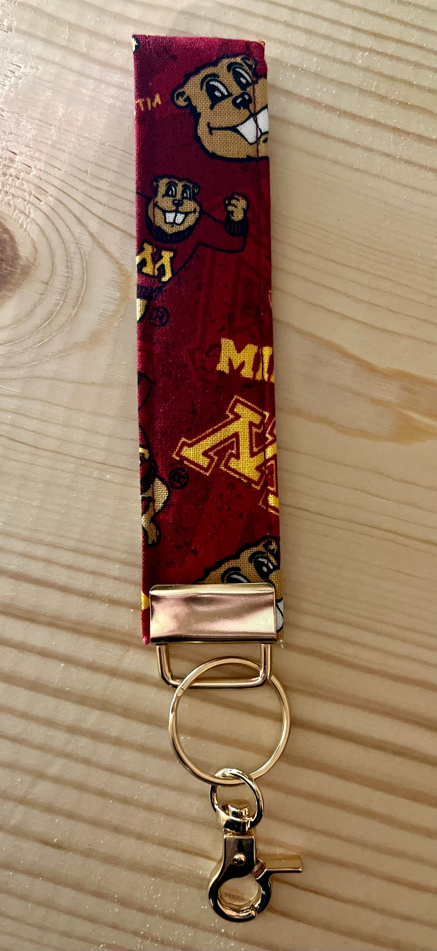 Minnesota Teams Wristlet Keychain