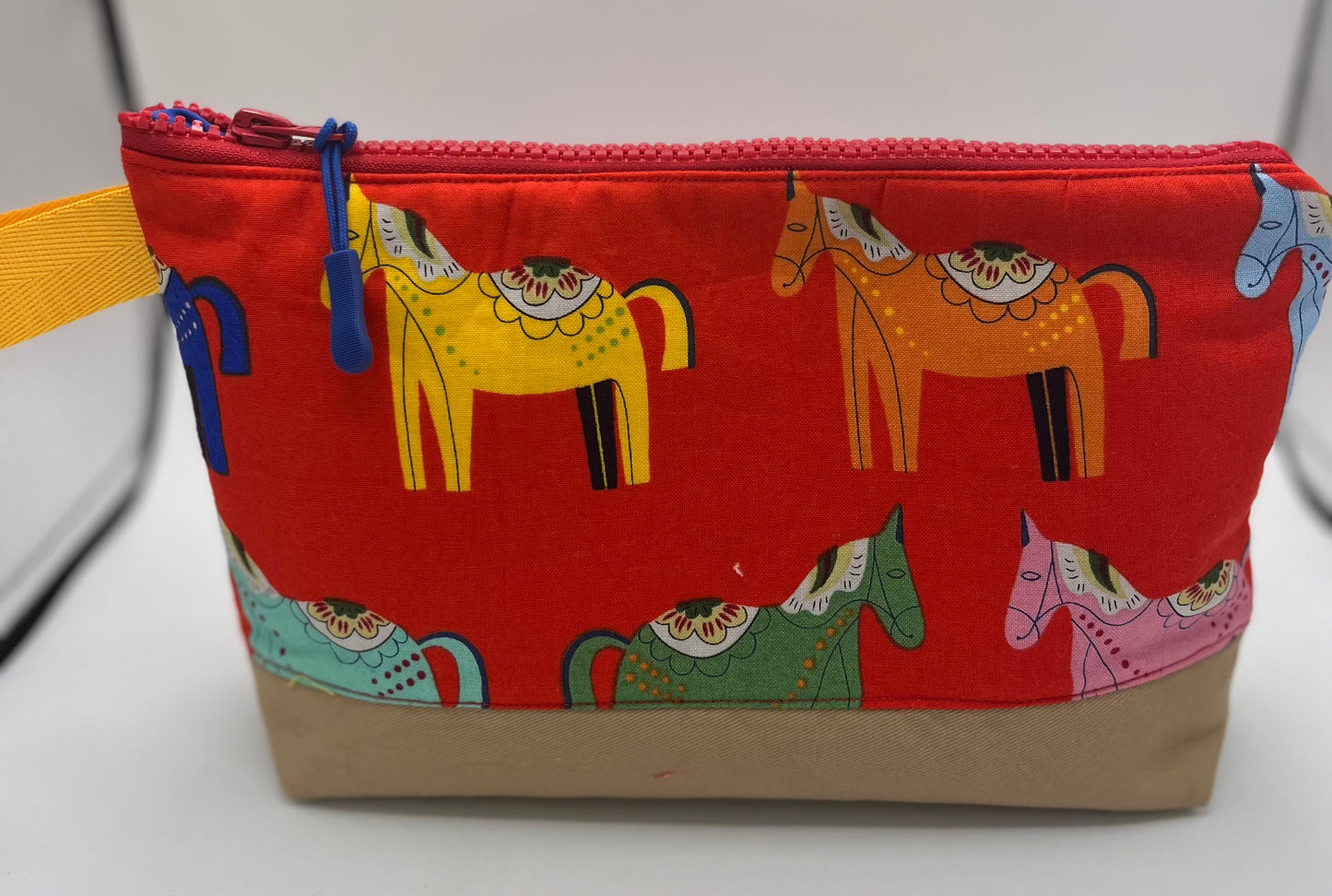 Small Dala Horse Travel Handled Bag