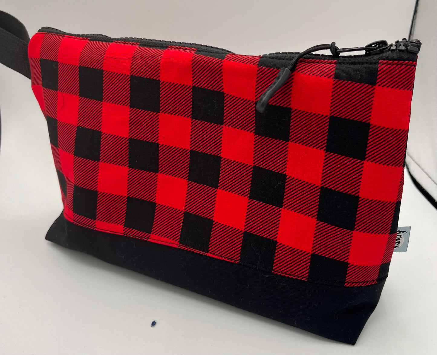 Small Buffalo Plaid Travel Handled Bag