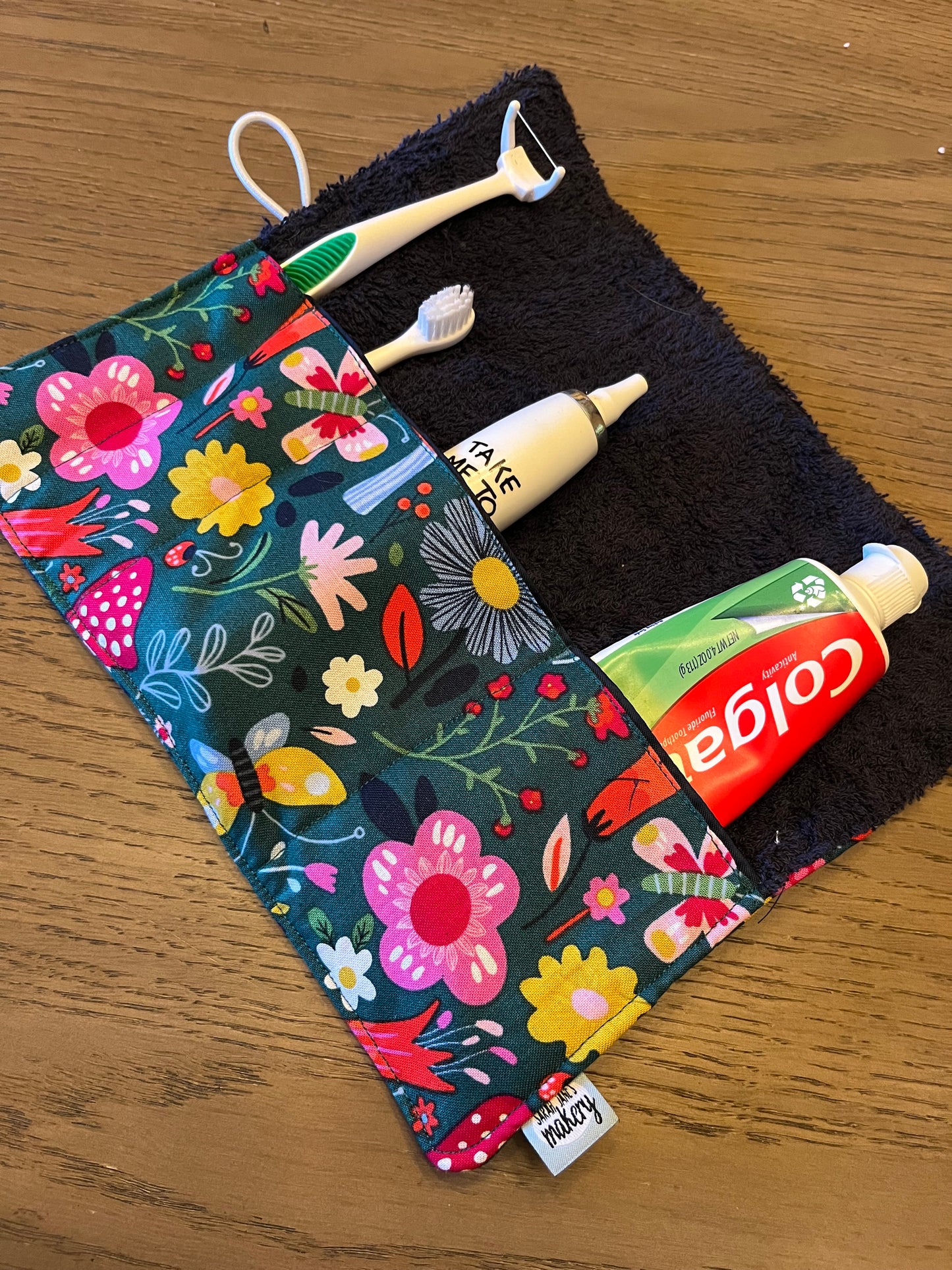 Kids Floral- Toothbrush Roll Up Bag