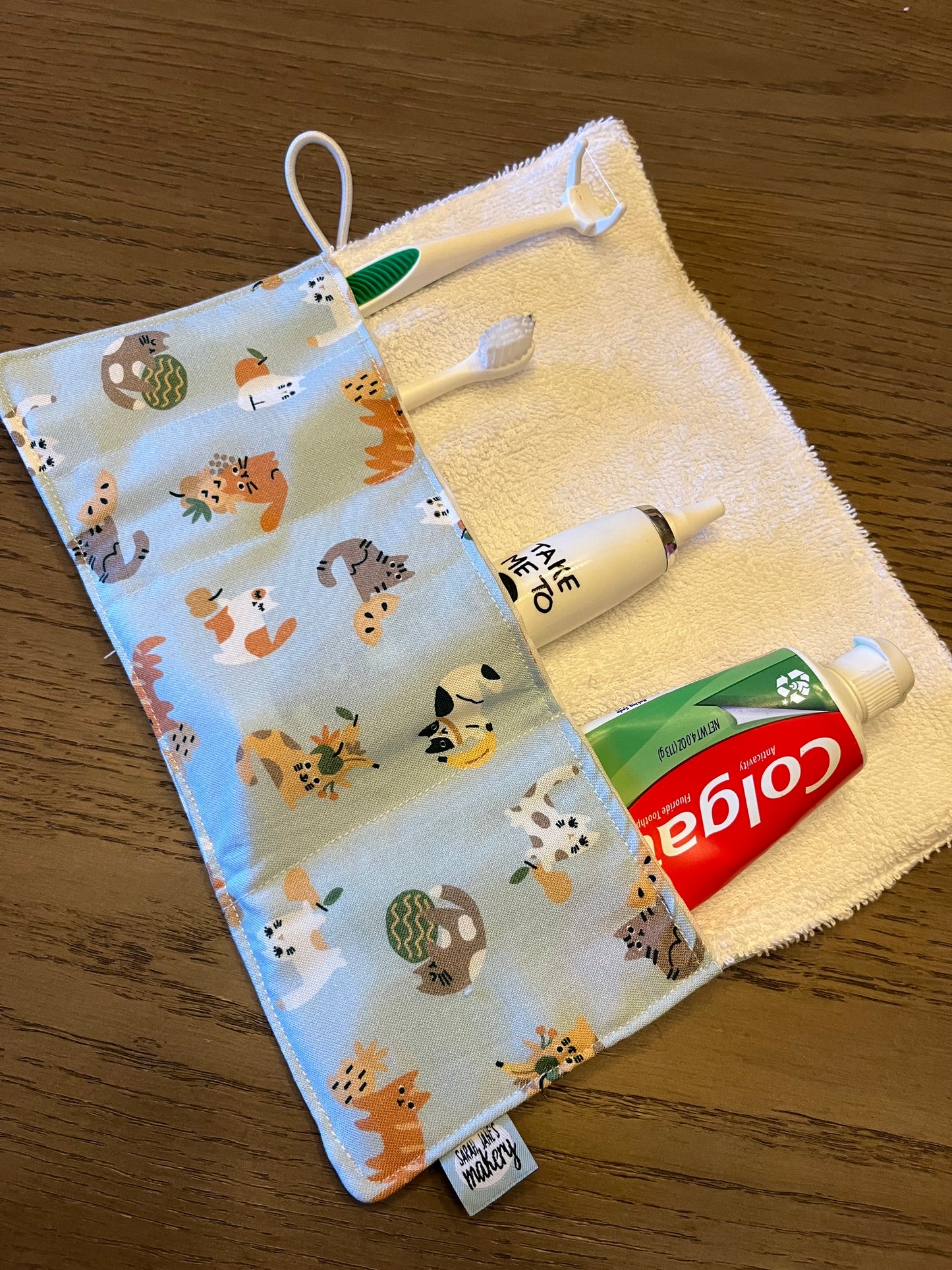 Kids Cat Print- Toothbrush Roll Up Bag