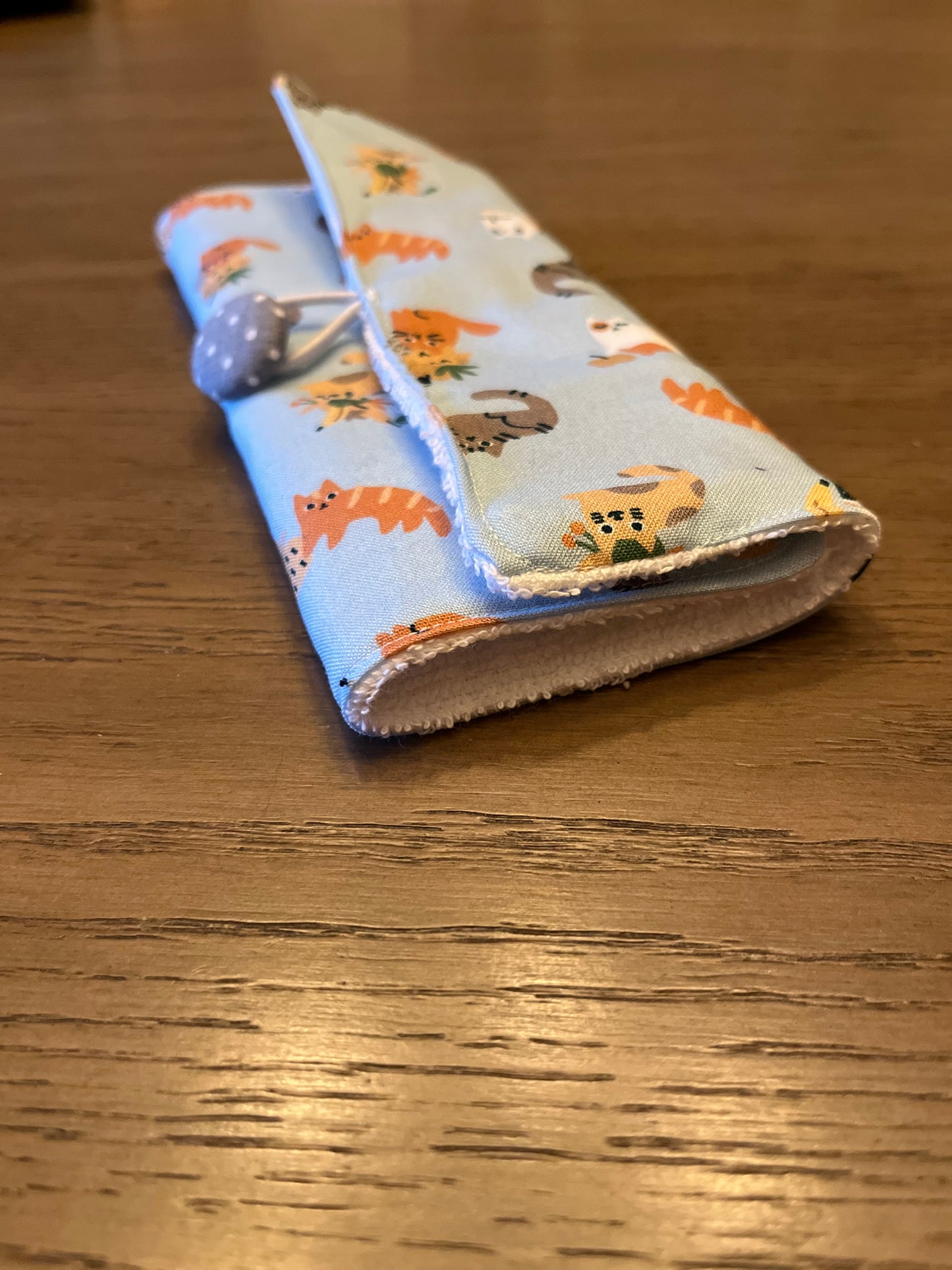 Kids Cat Print- Toothbrush Roll Up Bag