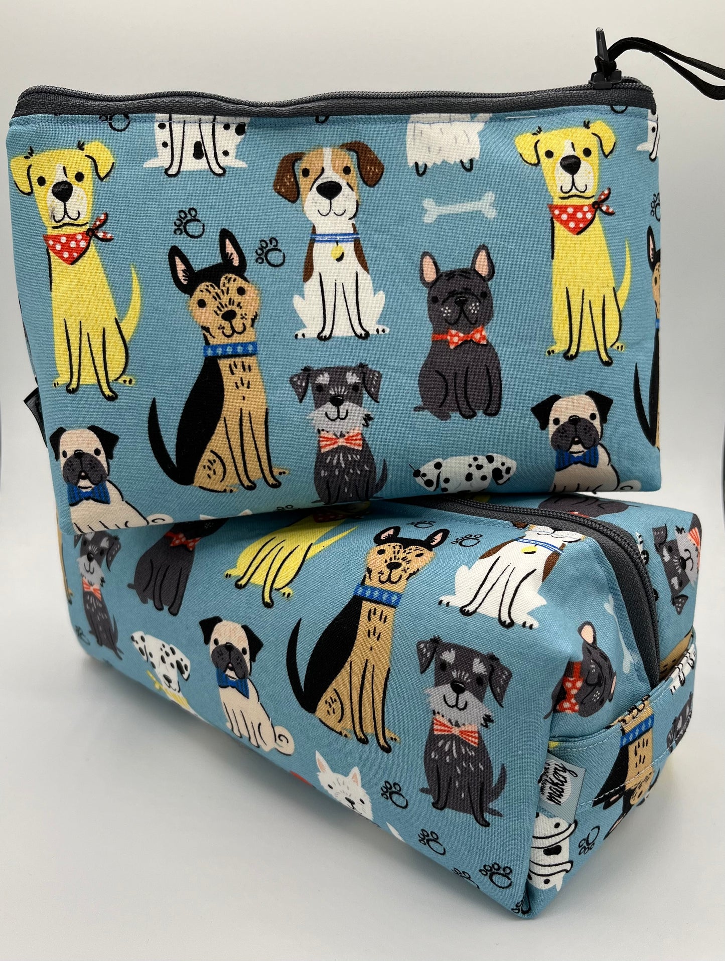 Dogs Square Travel Bag (Med Only)